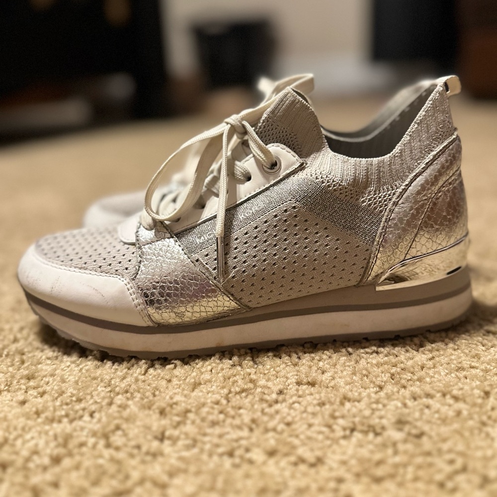 Michael Kors Sneakers, GREAT Condition Size 7.5